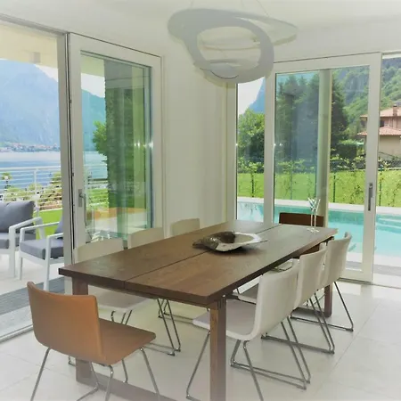 Villa Mimosa Bellagio Wild Flowers *