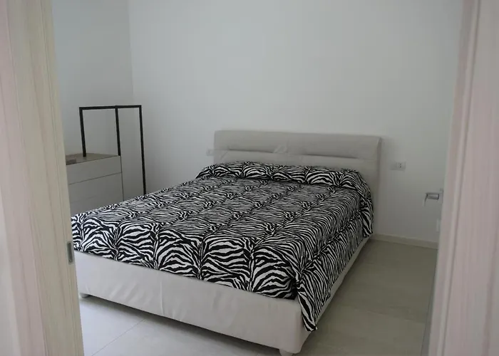 Mimosa Bellagio Wild Flowers וילה