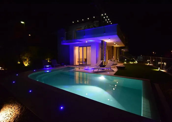 Mimosa Bellagio Wild Flowers * Oliveto Lario