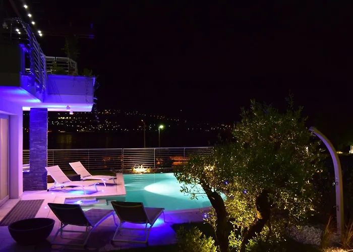 וילה Mimosa Bellagio Wild Flowers