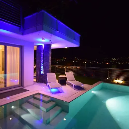 Mimosa Bellagio Wild Flowers